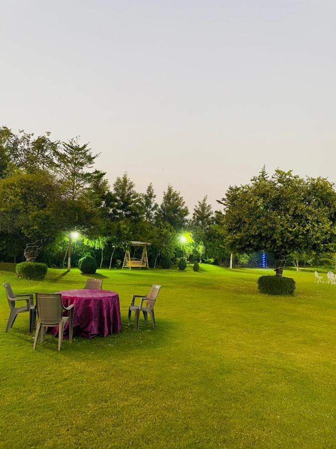 Anantam Aravali Villa Gurgaon Exterior photo